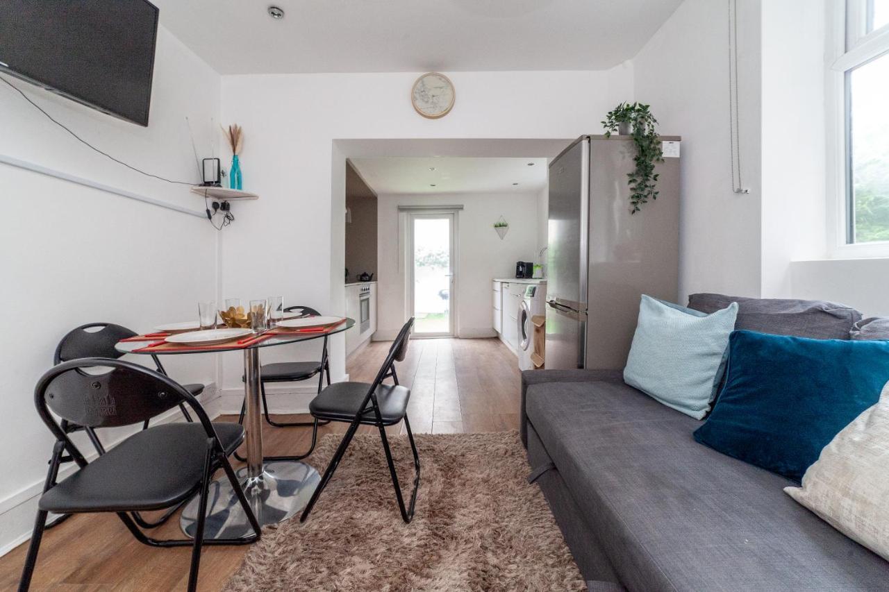 The Orange Garden 2 Bed Serviced Apartment Near Notting Hill Portobello Market Лондон Экстерьер фото